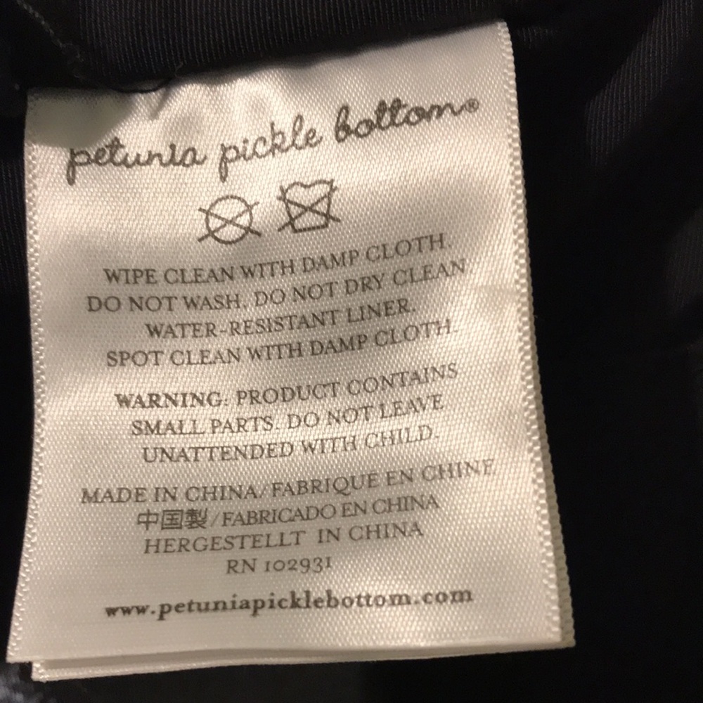 Petunia Pickle Bottom Black & White w/ Blue Patterned Diaper Baby Bag Backpack - Picture 11 of 17
